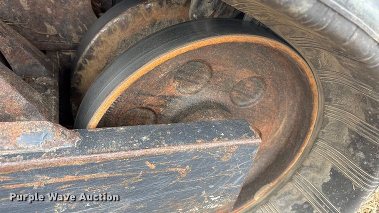 image for item EA7847 2021 Kubota SVL65-2 tracked skid steer loader