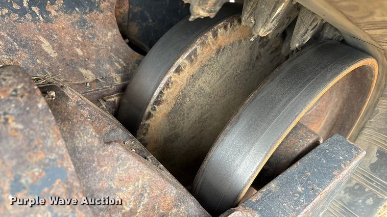 image for item EA7847 2021 Kubota SVL65-2 tracked skid steer loader