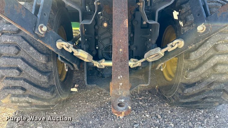 image for item DH8747 2006 John Deere 2305 MFWD tractor