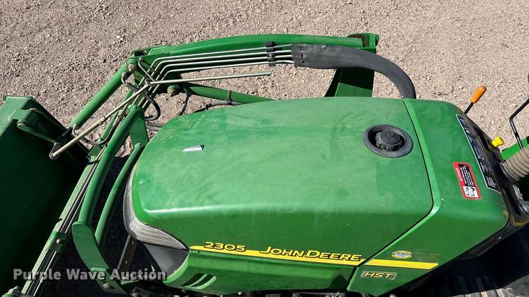 image for item DH8747 2006 John Deere 2305 MFWD tractor