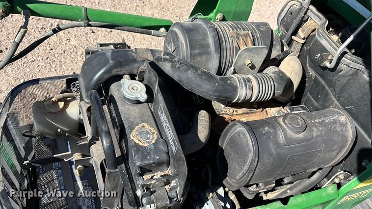 image for item DH8747 2006 John Deere 2305 MFWD tractor
