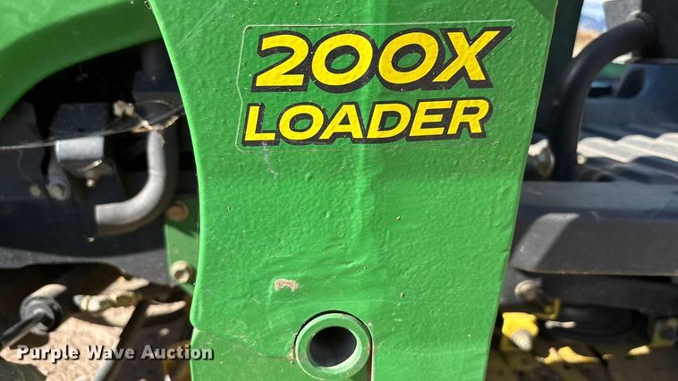 image for item DH8747 2006 John Deere 2305 MFWD tractor