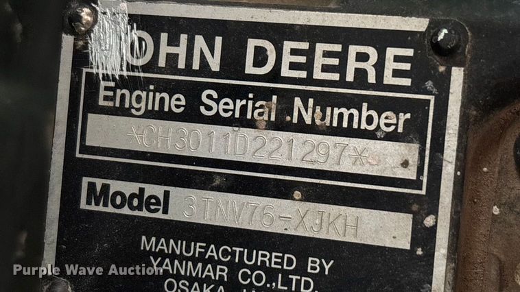image for item DH8747 2006 John Deere 2305 MFWD tractor