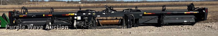 image for item DK0135 2021 MacDon FD140 flex draper head