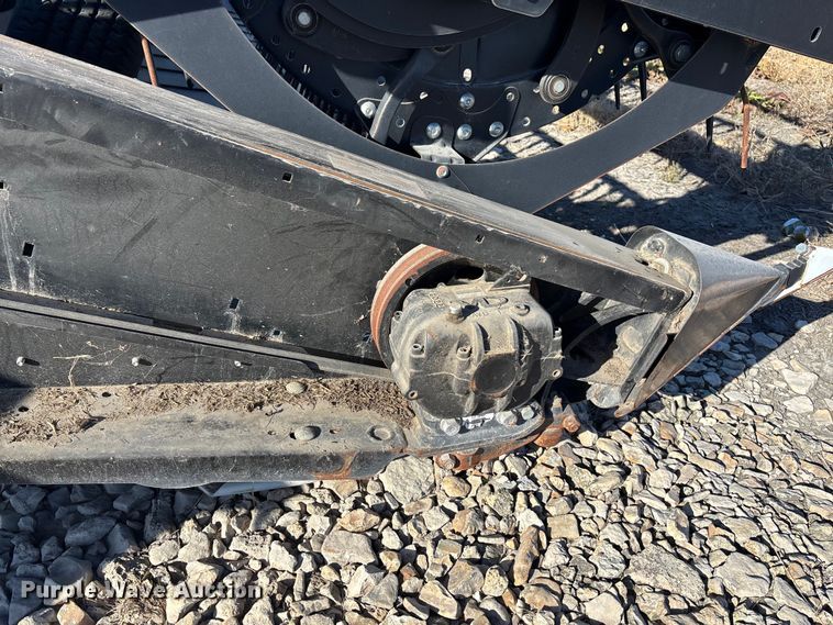 image for item DK0135 2021 MacDon FD140 flex draper head