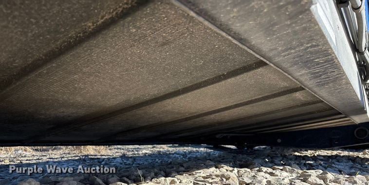 image for item DK0135 2021 MacDon FD140 flex draper head