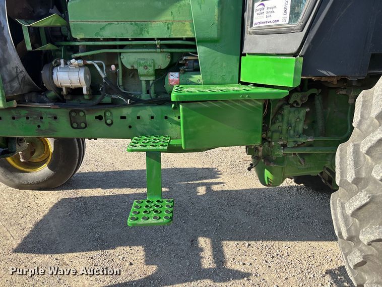 image for item DK0157 1985 John Deere 4850 tractor