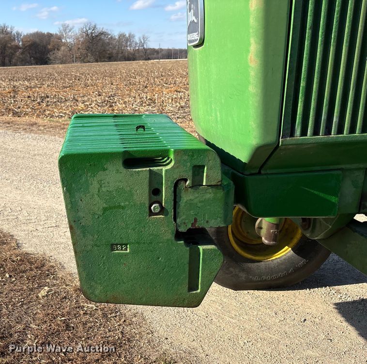 image for item DK0157 1985 John Deere 4850 tractor