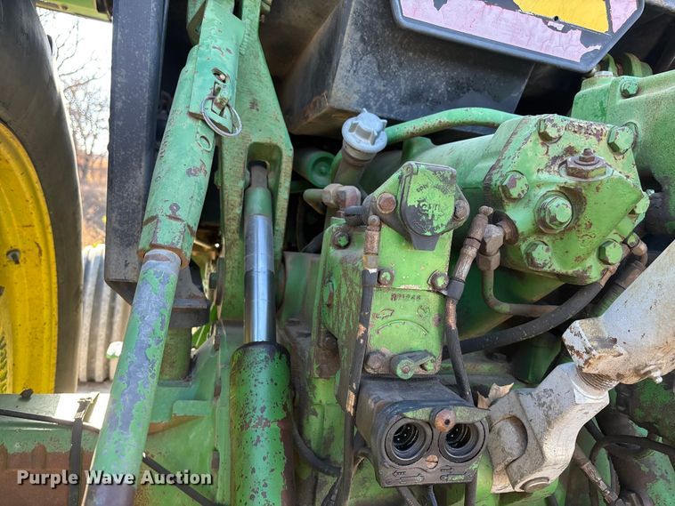 image for item DK0157 1985 John Deere 4850 tractor