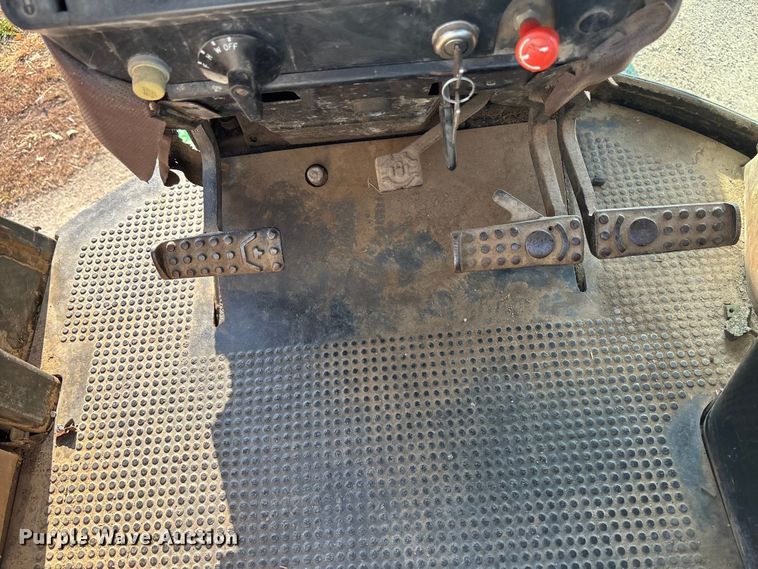 image for item DK0157 1985 John Deere 4850 tractor