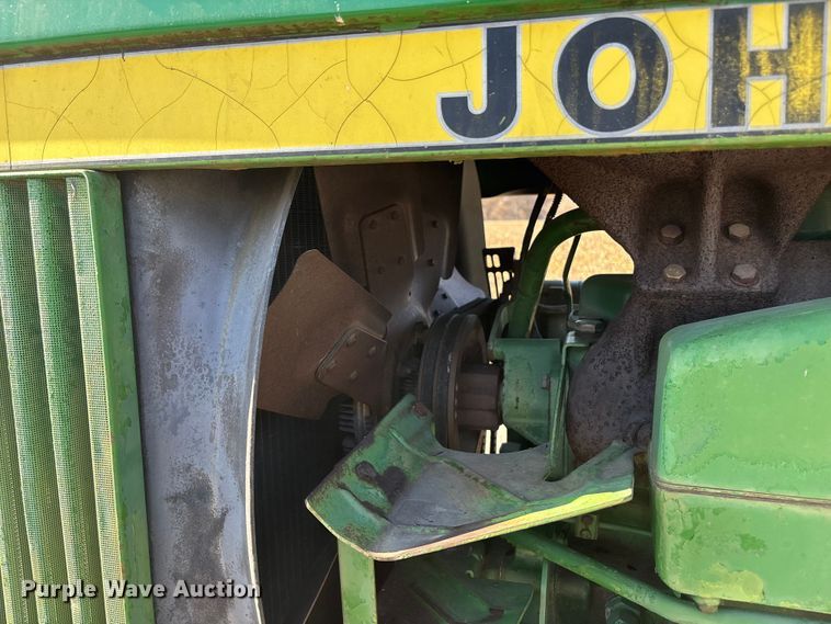 image for item DK0157 1985 John Deere 4850 tractor