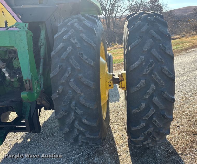 image for item DK0157 1985 John Deere 4850 tractor