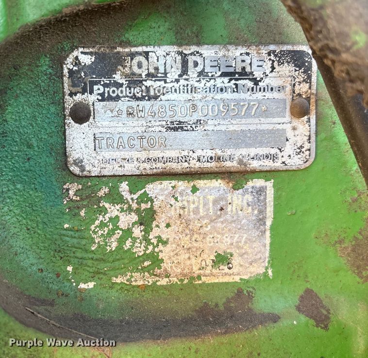 image for item DK0157 1985 John Deere 4850 tractor