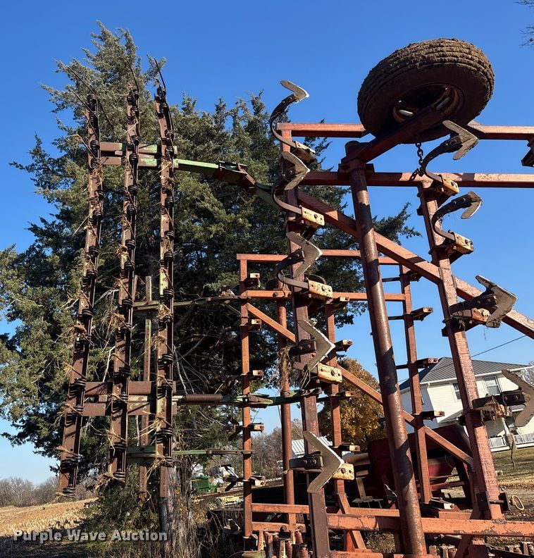 image for item DK0159 Austin 814 field cultivator