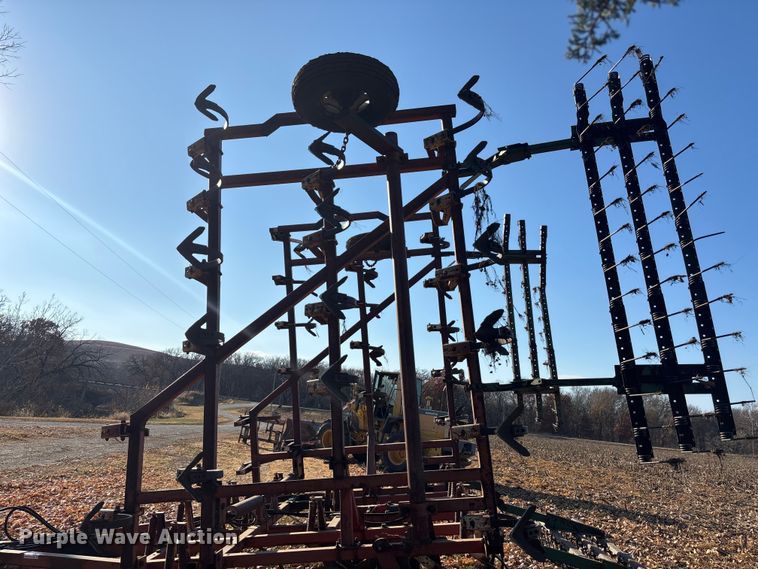 image for item DK0159 Austin 814 field cultivator