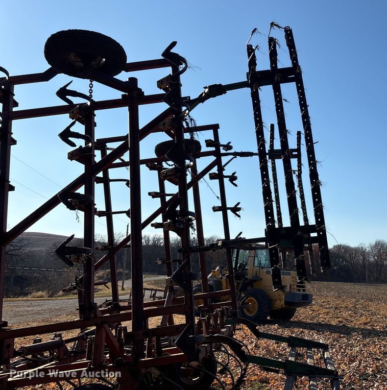 image for item DK0159 Austin 814 field cultivator