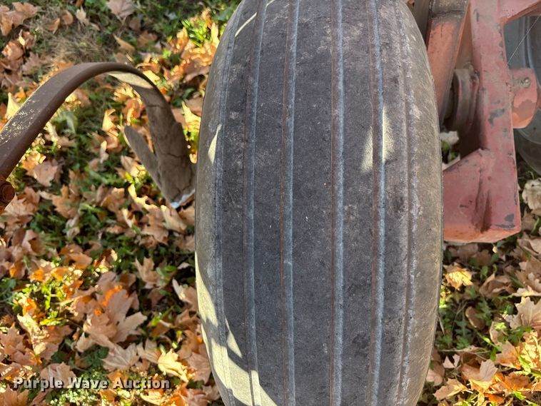 image for item DK0159 Austin 814 field cultivator