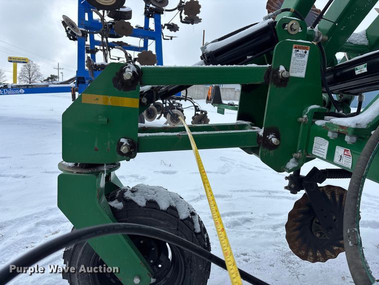 image for item DK0203 2012 Great Plains NP30 NH3 applicator