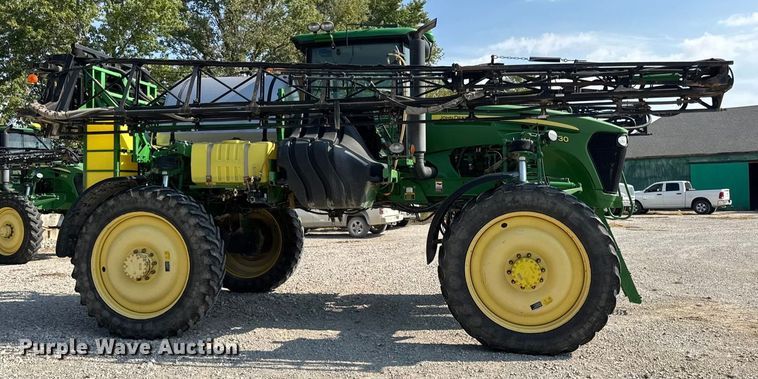 image for item DO2366 2012 John Deere 4730 sprayer