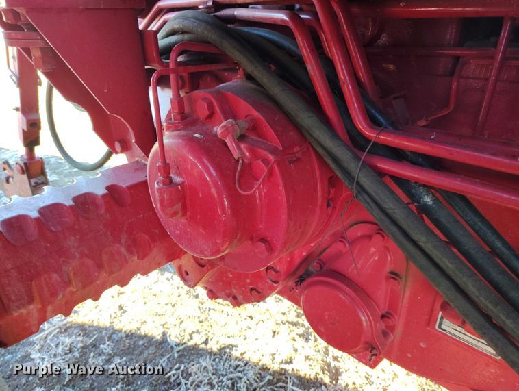 image for item DT0778 1977 International-Harvester Hydro 186 tractor