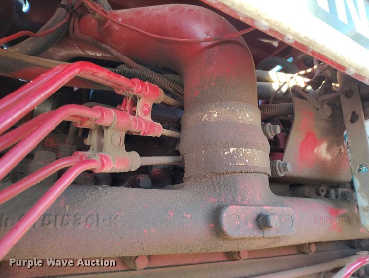 image for item DT0778 1977 International-Harvester Hydro 186 tractor