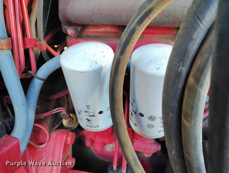 image for item DT0778 1977 International-Harvester Hydro 186 tractor