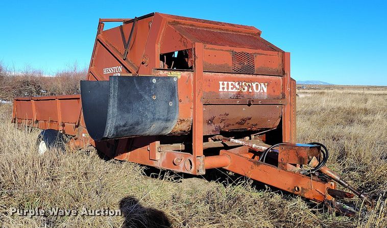 image for item DT0779 Hesston 4879 square bale processor