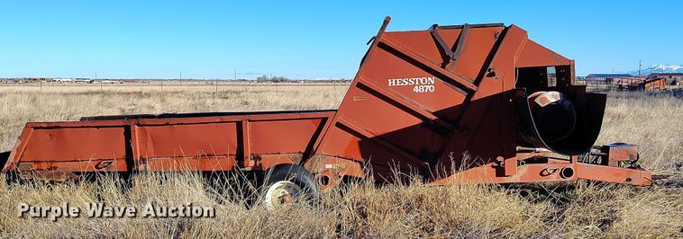 image for item DT0779 Hesston 4879 square bale processor