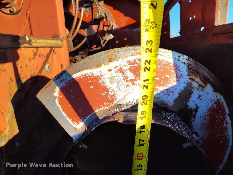 image for item DT0779 Hesston 4879 square bale processor