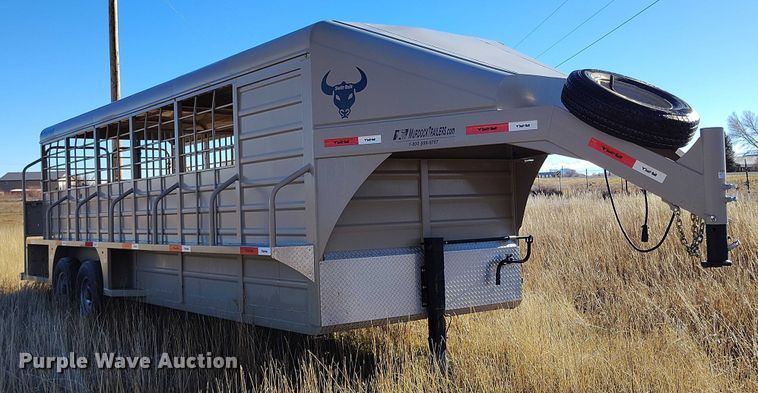 image for item DT0780 2020 Swift Built RMX24-27K livestock trailer