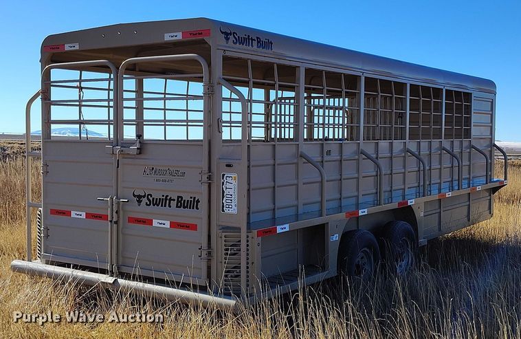 image for item DT0780 2020 Swift Built RMX24-27K livestock trailer