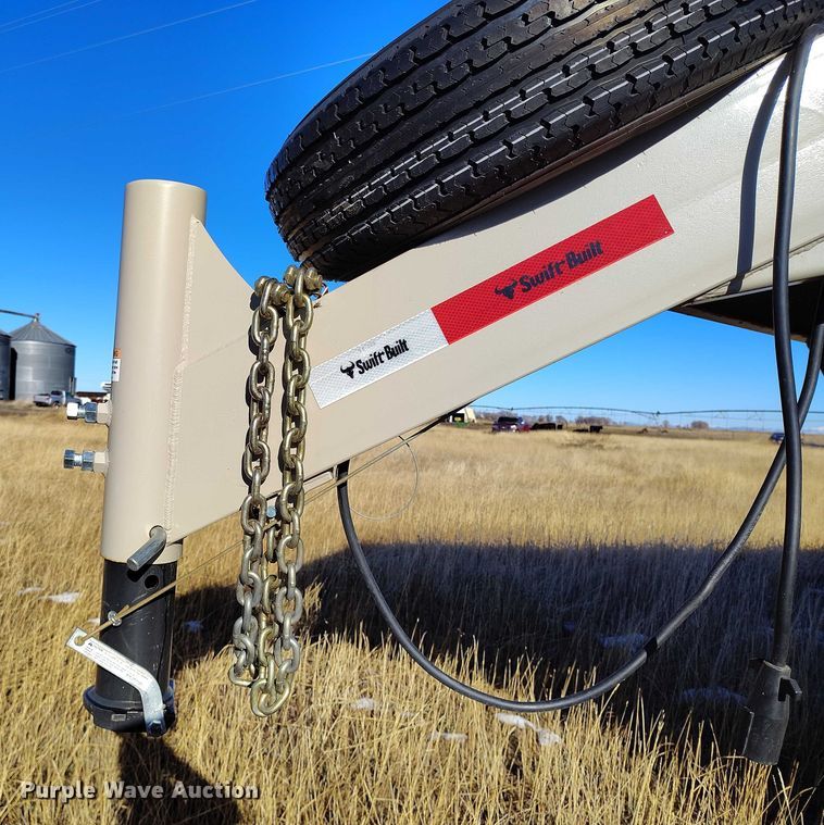 image for item DT0780 2020 Swift Built RMX24-27K livestock trailer