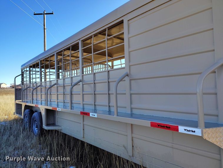 image for item DT0780 2020 Swift Built RMX24-27K livestock trailer