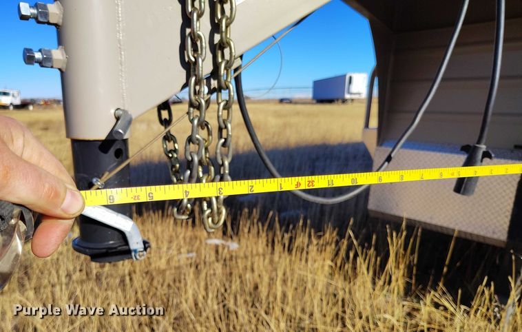 image for item DT0780 2020 Swift Built RMX24-27K livestock trailer