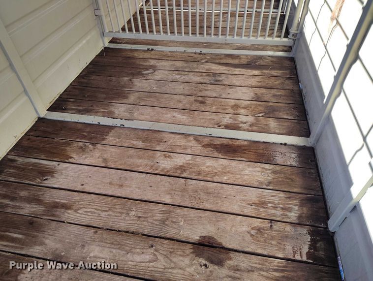 image for item DT0780 2020 Swift Built RMX24-27K livestock trailer