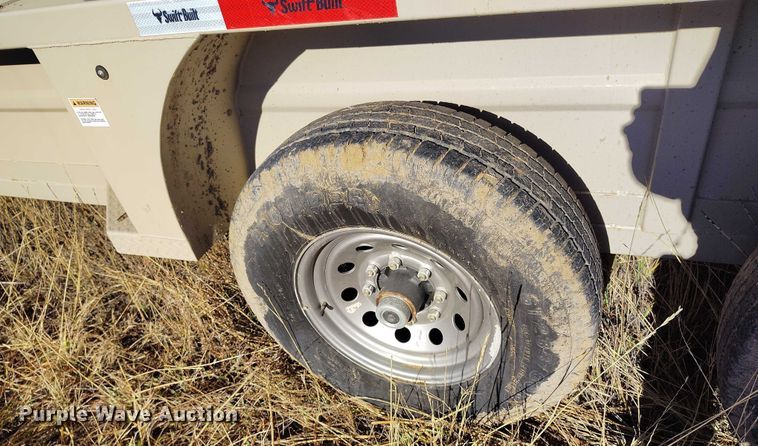 image for item DT0780 2020 Swift Built RMX24-27K livestock trailer