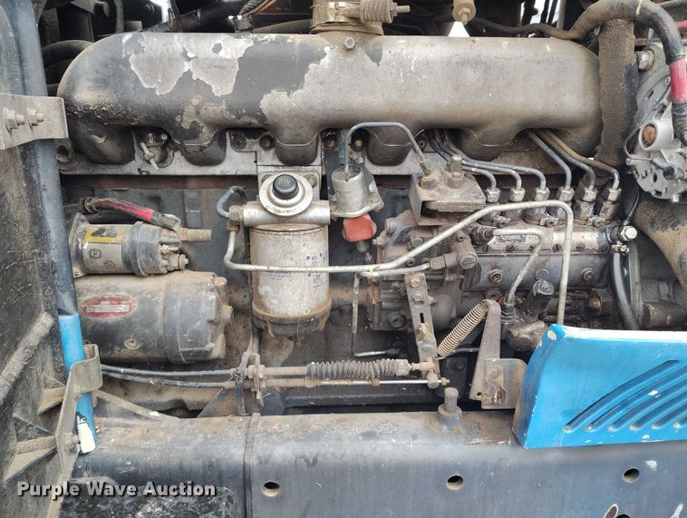 image for item DT0805 1999 New Holland 8770 MFWD tractor