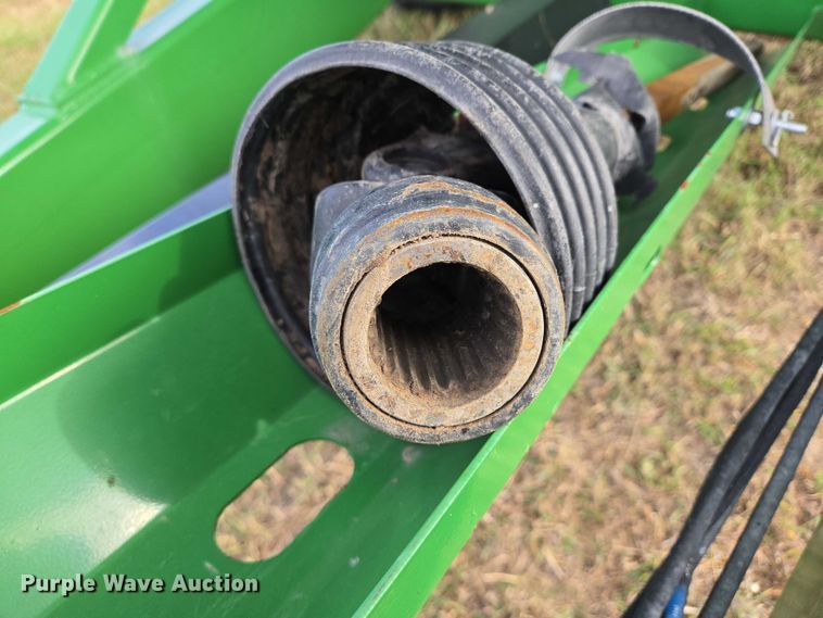 image for item DT4503 Crust Buster Speed King 850GC grain cart