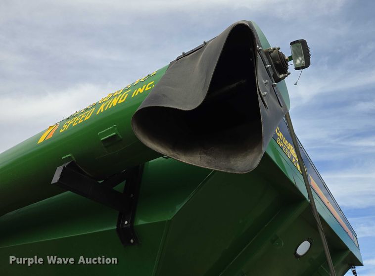 image for item DT4503 Crust Buster Speed King 850GC grain cart