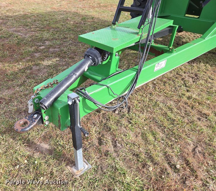 image for item DT4504 Crust Buster Speed King 850GC grain cart