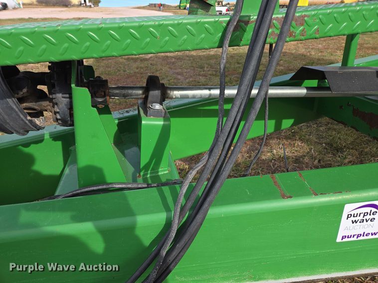 image for item DT4504 Crust Buster Speed King 850GC grain cart