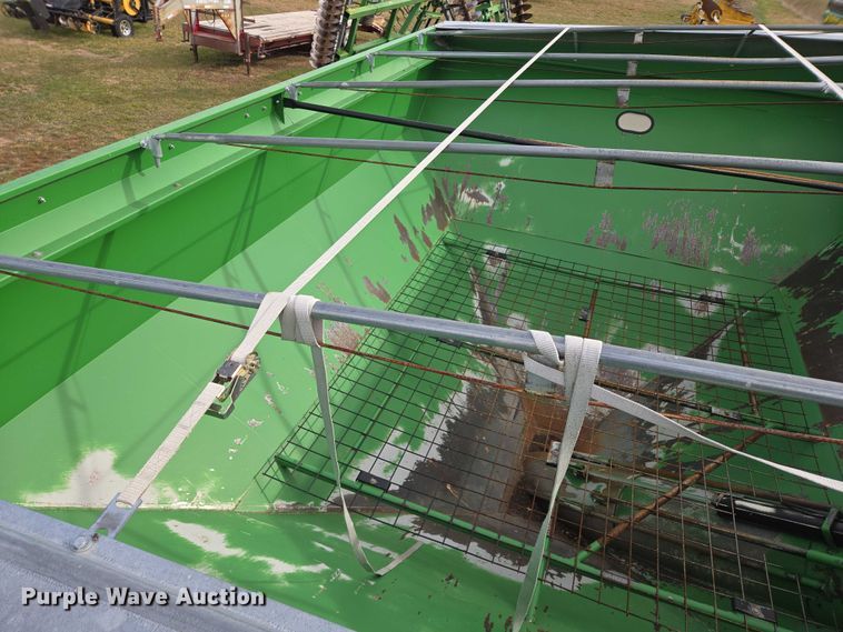 image for item DT4504 Crust Buster Speed King 850GC grain cart