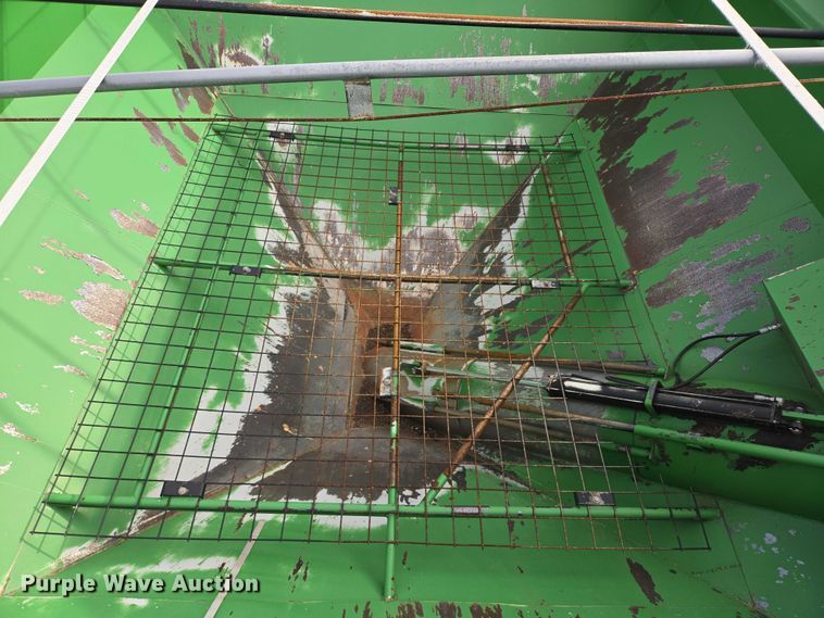 image for item DT4504 Crust Buster Speed King 850GC grain cart