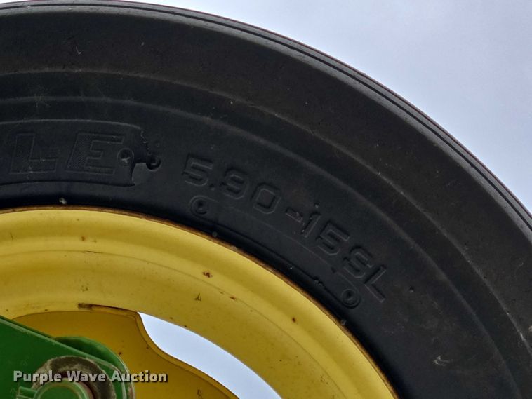 image for item DT4505 John Deere 637 tandem disk