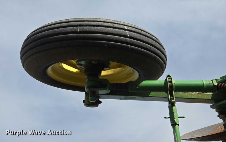 image for item DT4505 John Deere 637 tandem disk