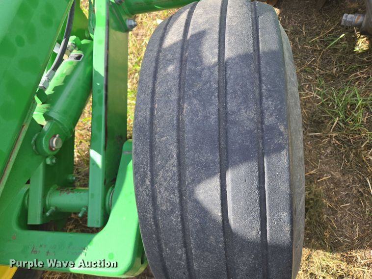 image for item DT4505 John Deere 637 tandem disk