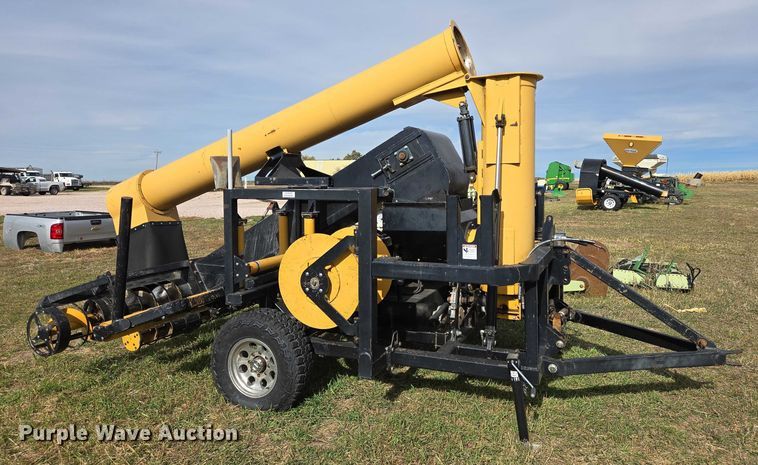 image for item DT4507 Koyker grain bag unloader