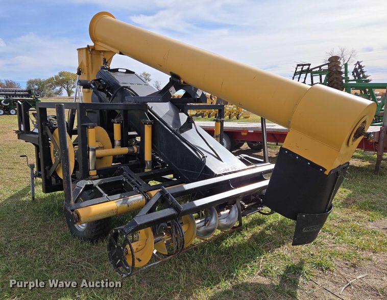 image for item DT4507 Koyker grain bag unloader