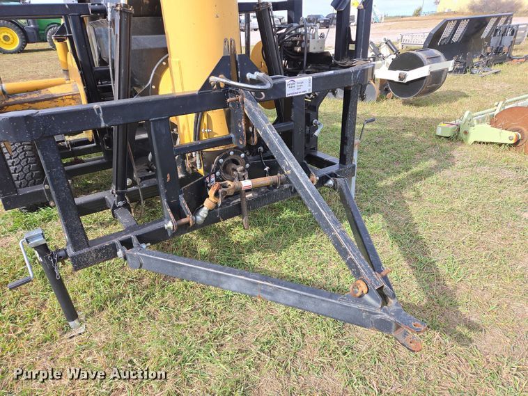 image for item DT4507 Koyker grain bag unloader