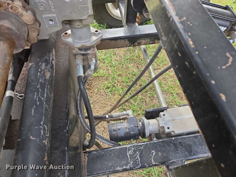 image for item DT4507 Koyker grain bag unloader